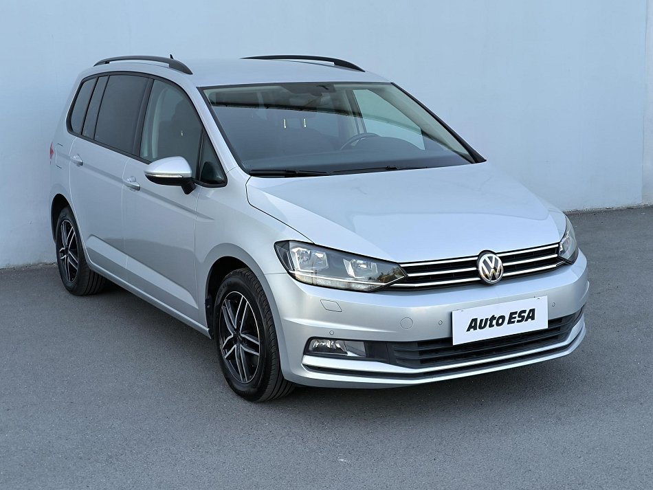 Volkswagen Touran 2.0TDi 