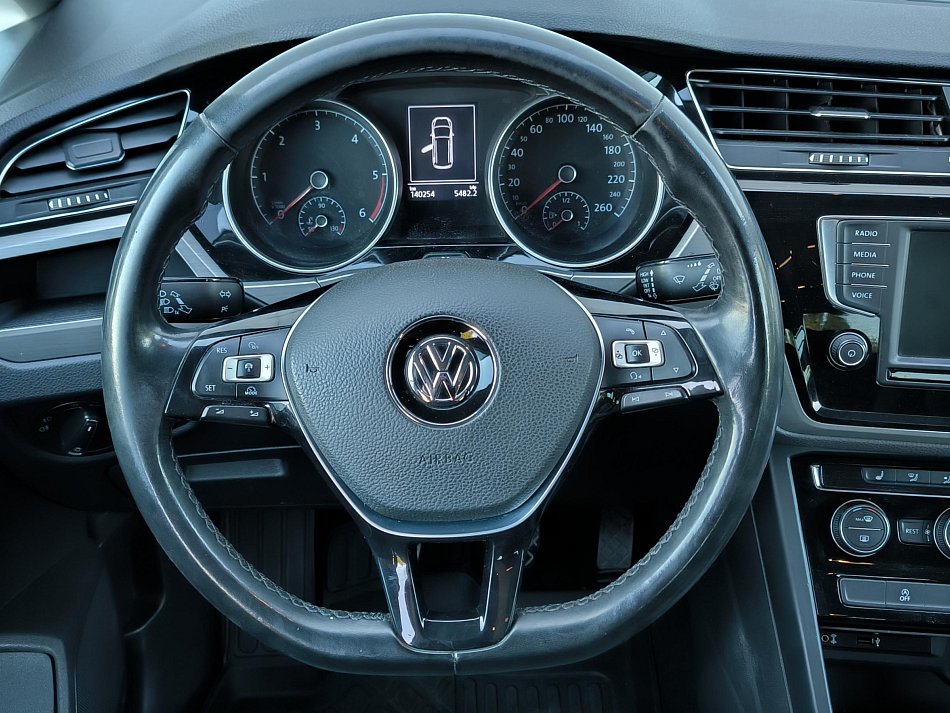 Volkswagen Touran 2.0TDi 