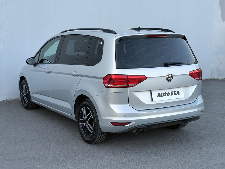 Volkswagen Touran 2.0TDi 