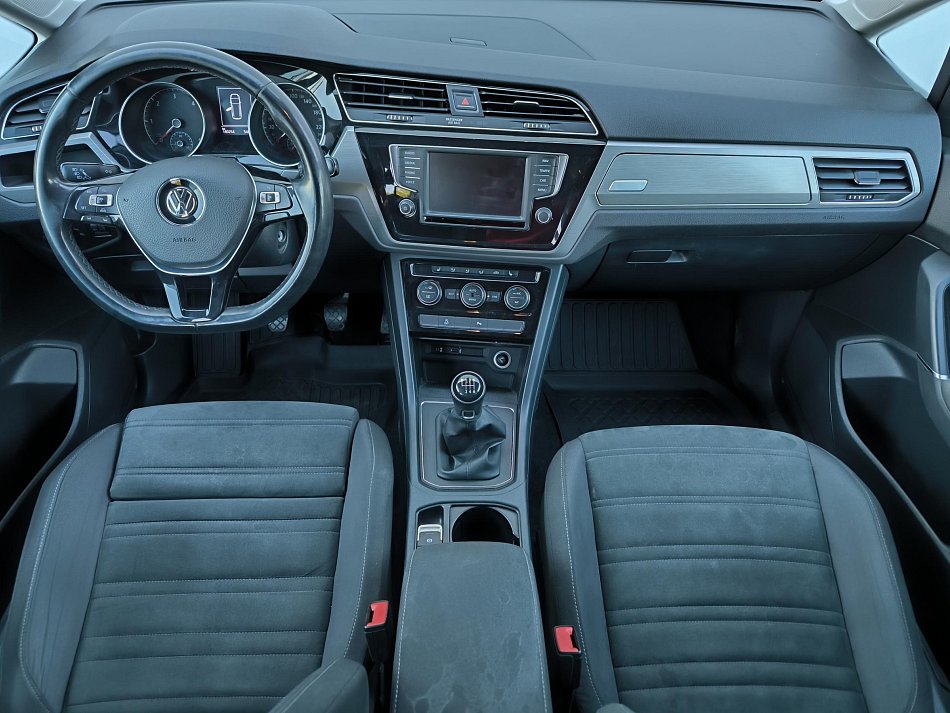 Volkswagen Touran 2.0TDi 