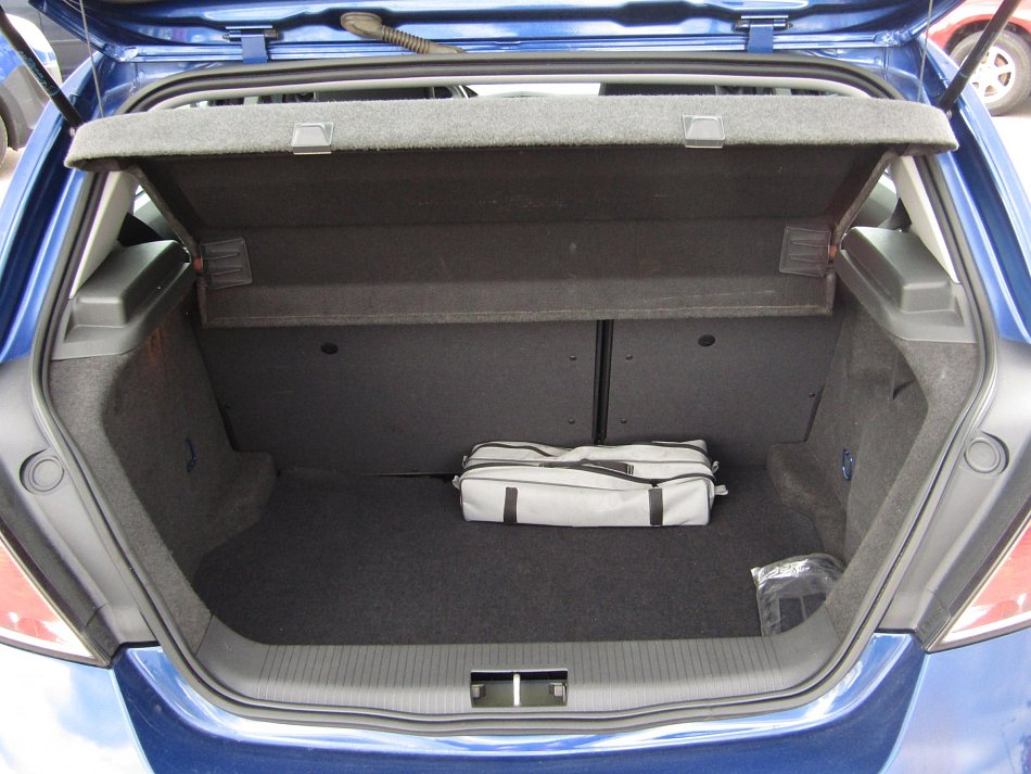 Opel Astra 1.4 i 