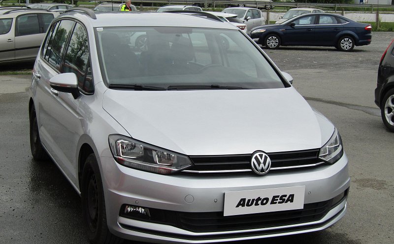 Volkswagen Touran 1.6 TDi 
