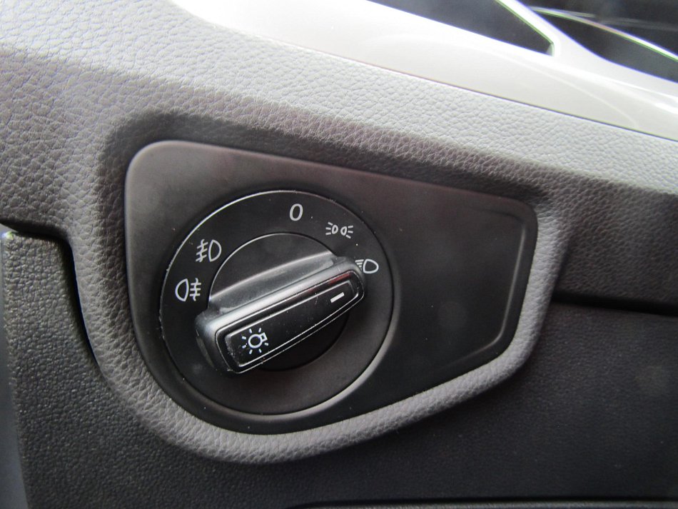 Volkswagen Touran 1.6 TDi 