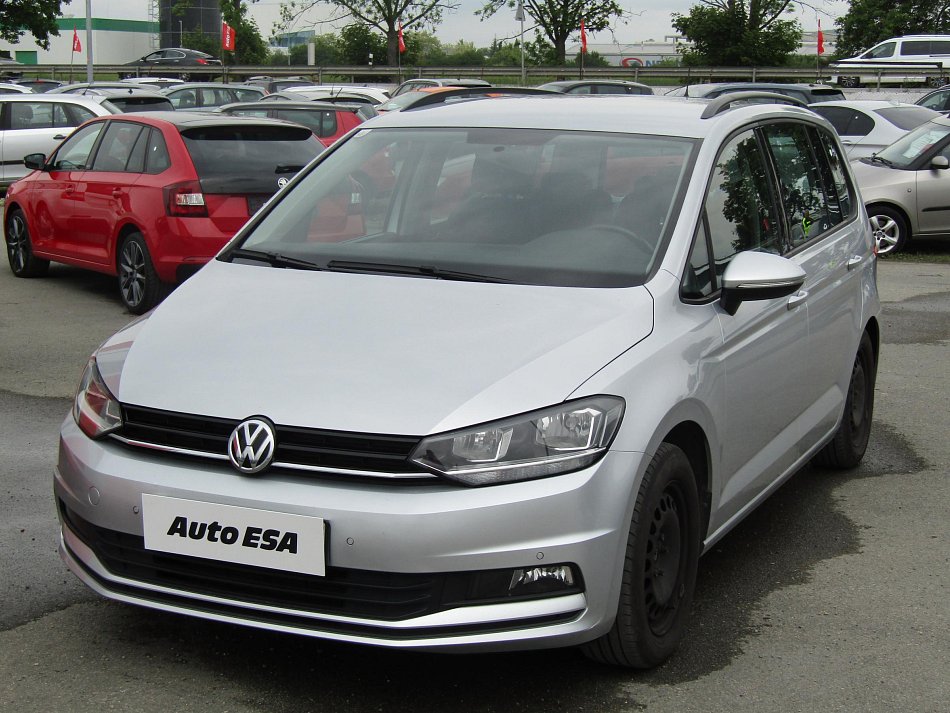 Volkswagen Touran 1.6 TDi 