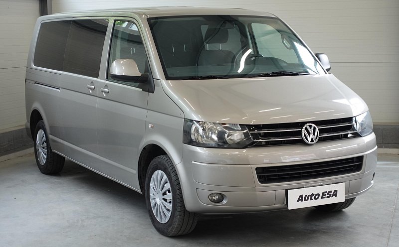 Volkswagen Transporter 2.0TDi  L2 5míst