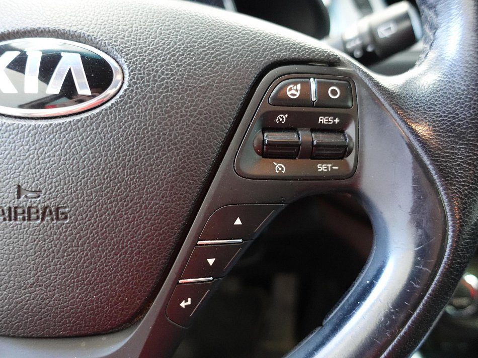 Kia Ceed 1.6 GDi 