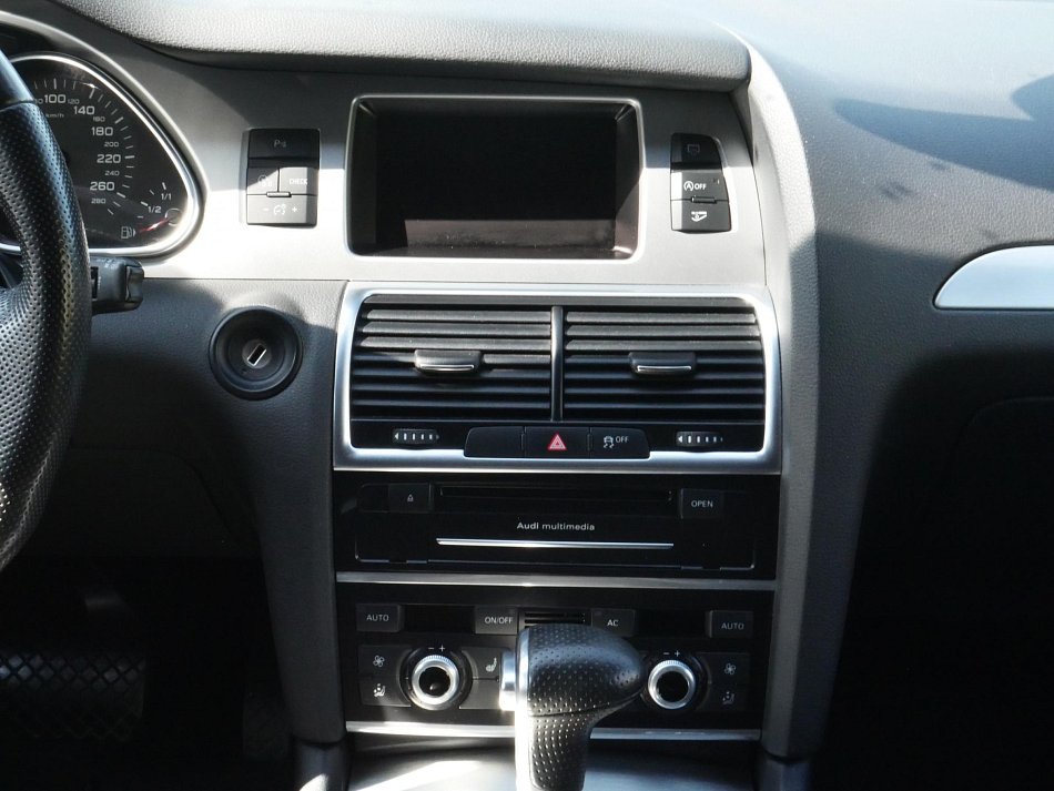 Audi Q7 3.0 TDi S-line Quattro
