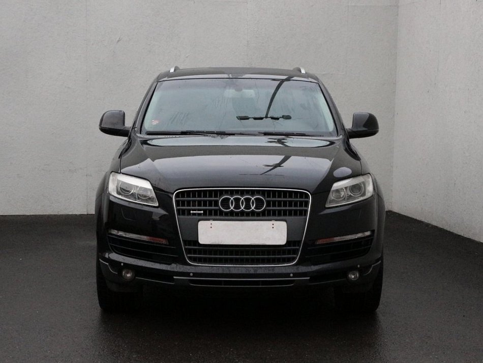 Audi Q7 3.0 TDi S-line Quattro