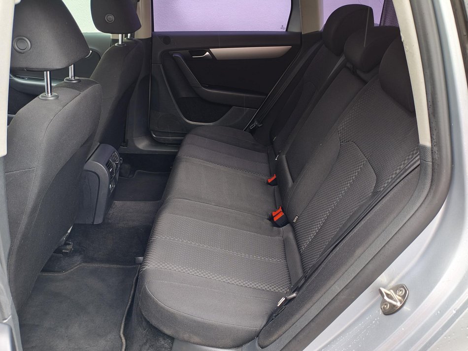 Volkswagen Passat 2.0 TDi 