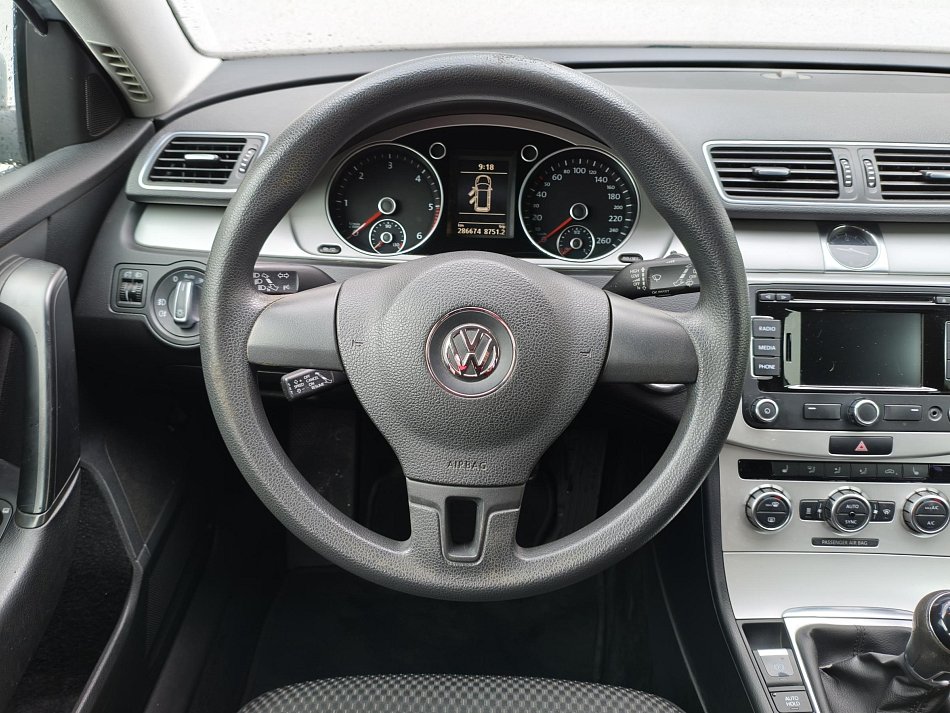Volkswagen Passat 2.0 TDi 