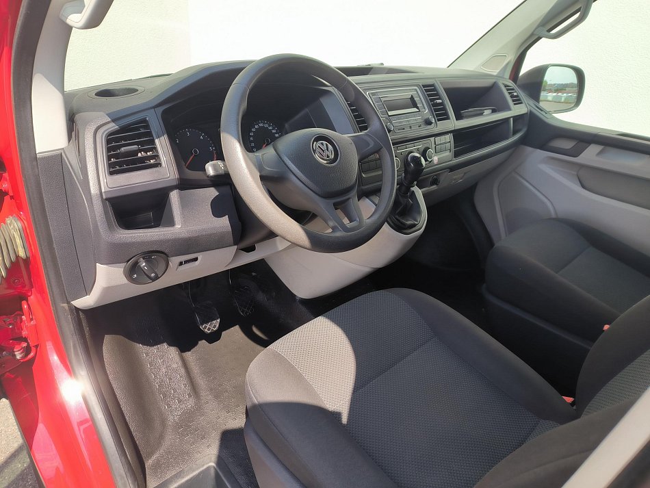 Volkswagen Transporter 2.0TDi  L1H1