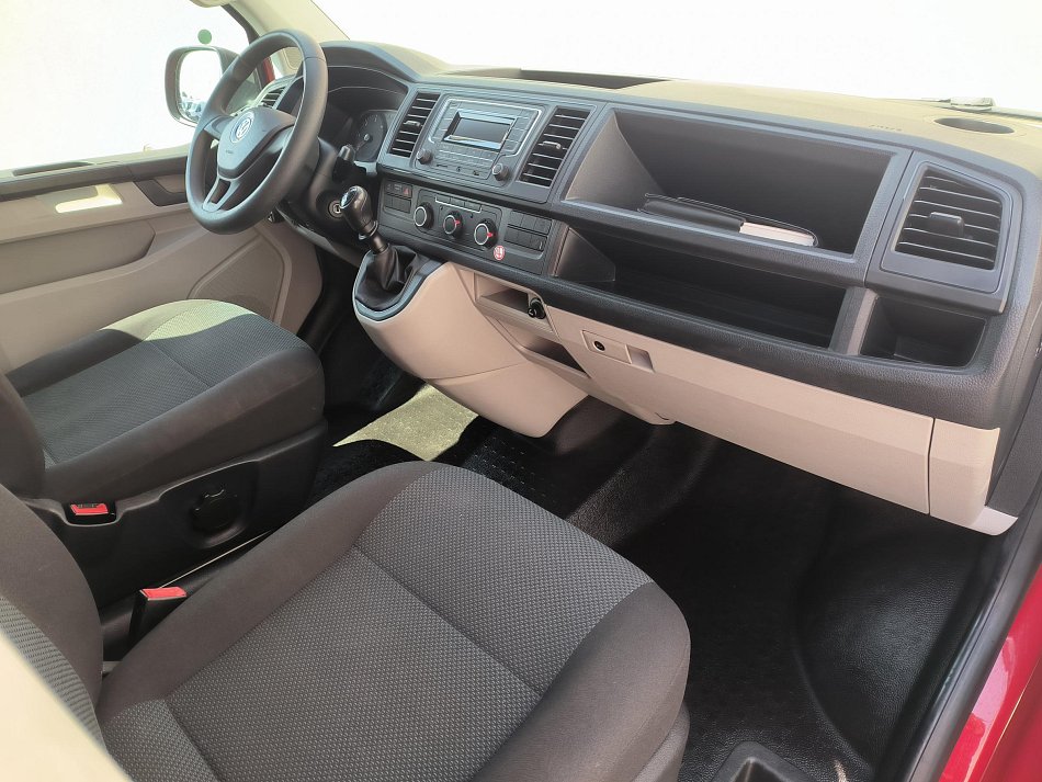 Volkswagen Transporter 2.0TDi  L1H1
