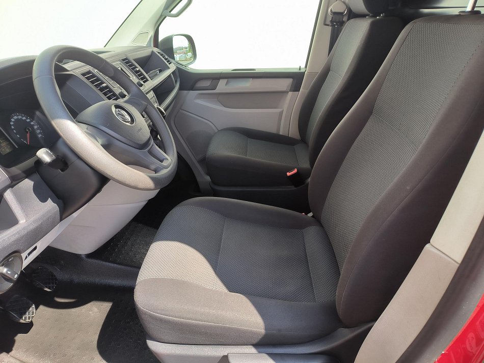 Volkswagen Transporter 2.0TDi  L1H1