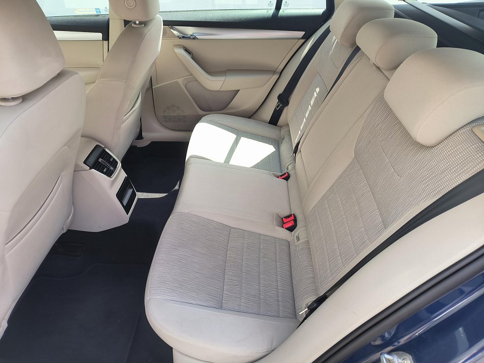 Škoda Octavia III 1.6 TDI Style