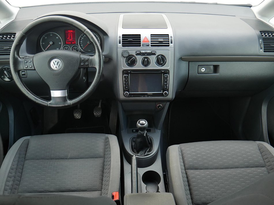 Volkswagen Touran 1.9 TDi 