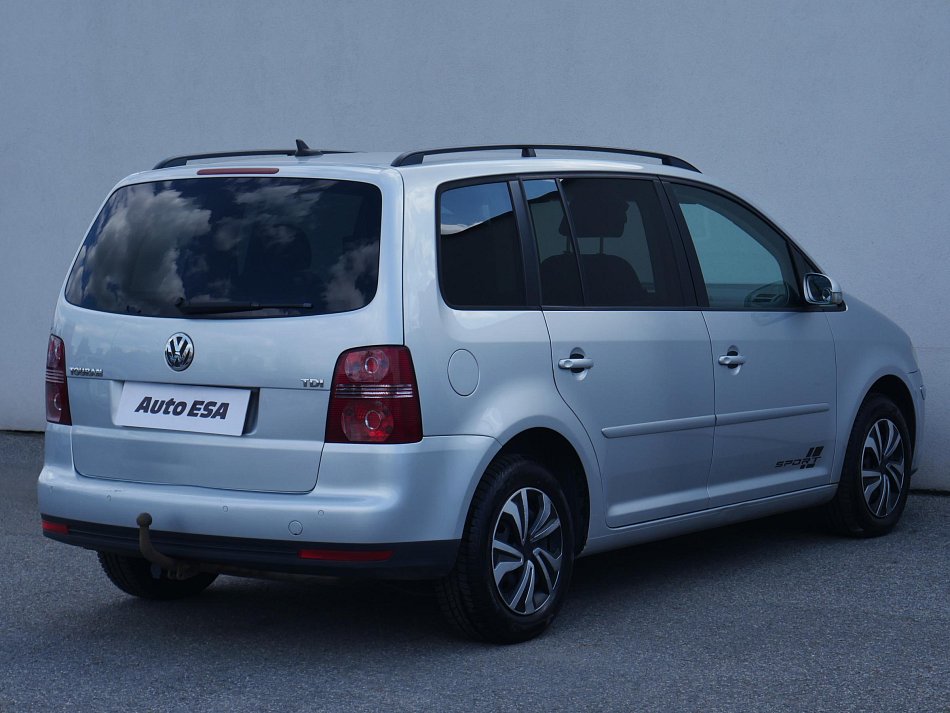 Volkswagen Touran 1.9 TDi 