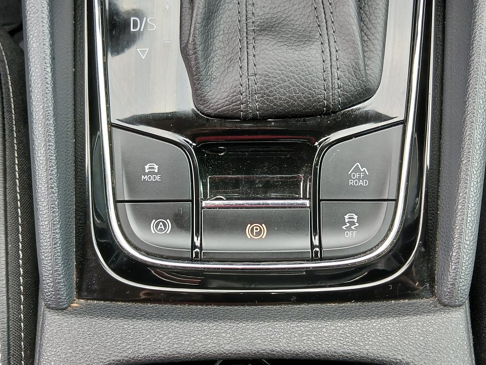 Škoda Karoq 2.0TDi 