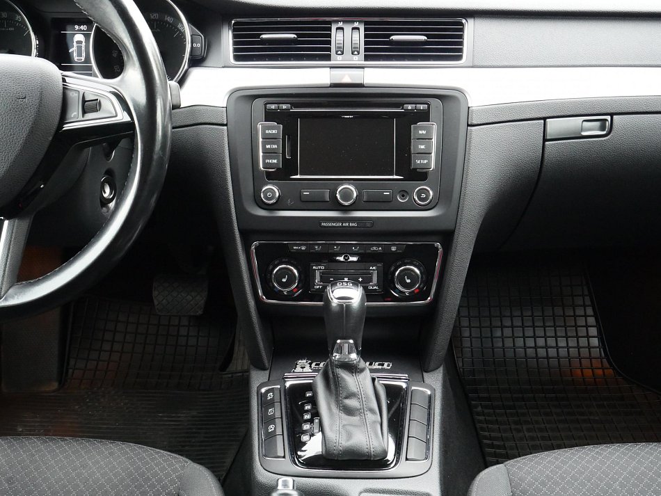 Škoda Superb II 2.0 TDi 