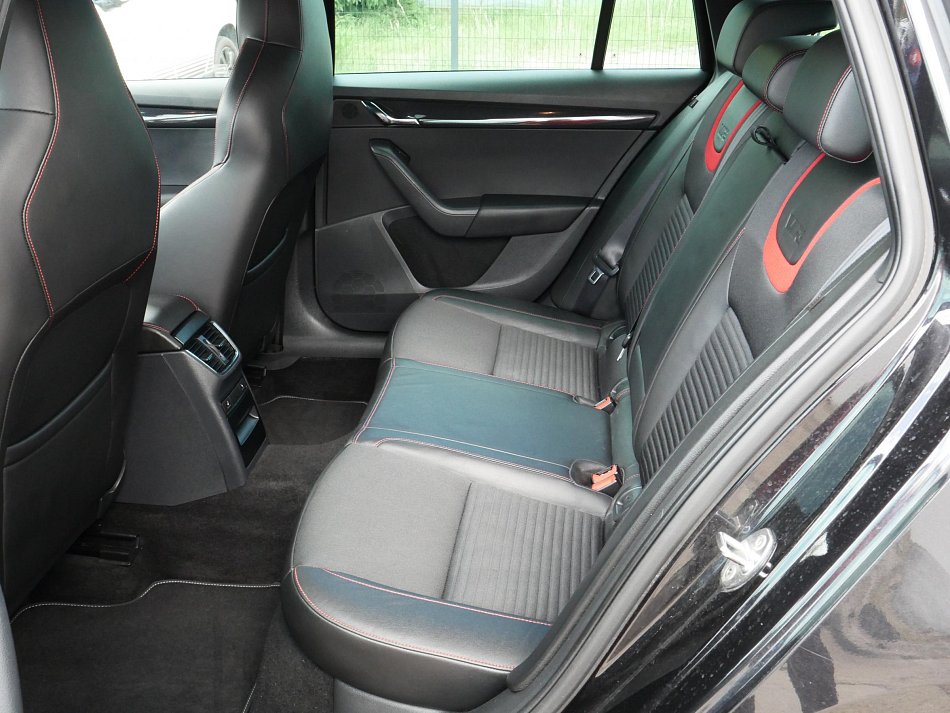 Škoda Octavia III 2.0 TDi RS