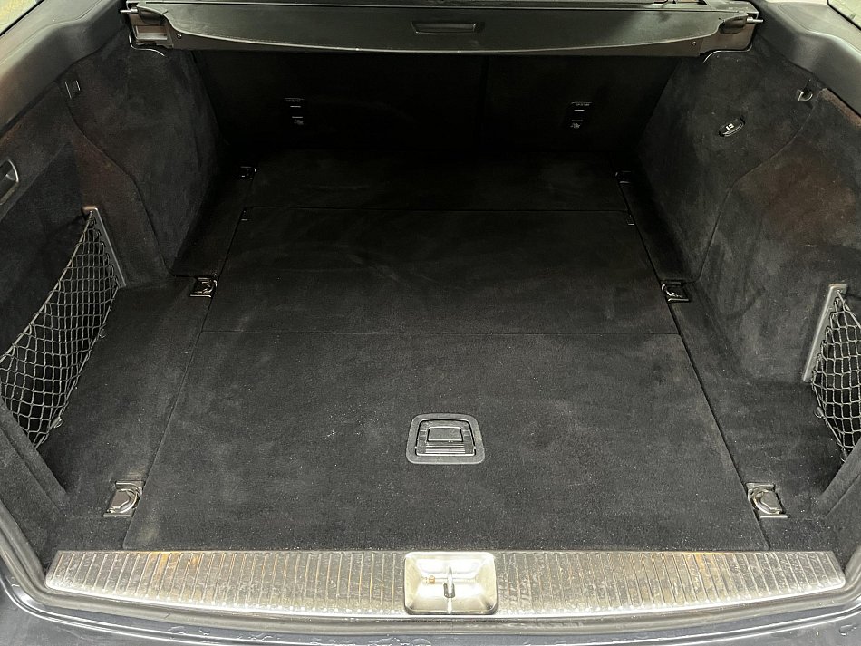 Mercedes-Benz Třída E 2.2 CDi  E200