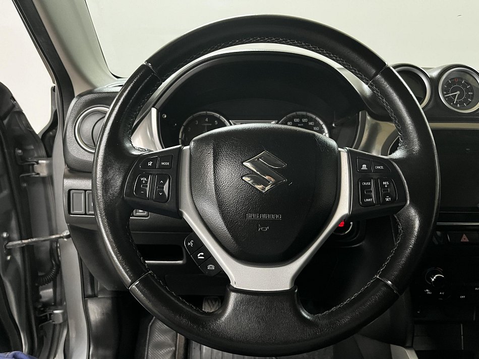Suzuki Vitara 1.6VVT Elegance