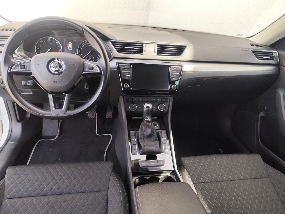 Škoda Superb III 2.0 TDi Style