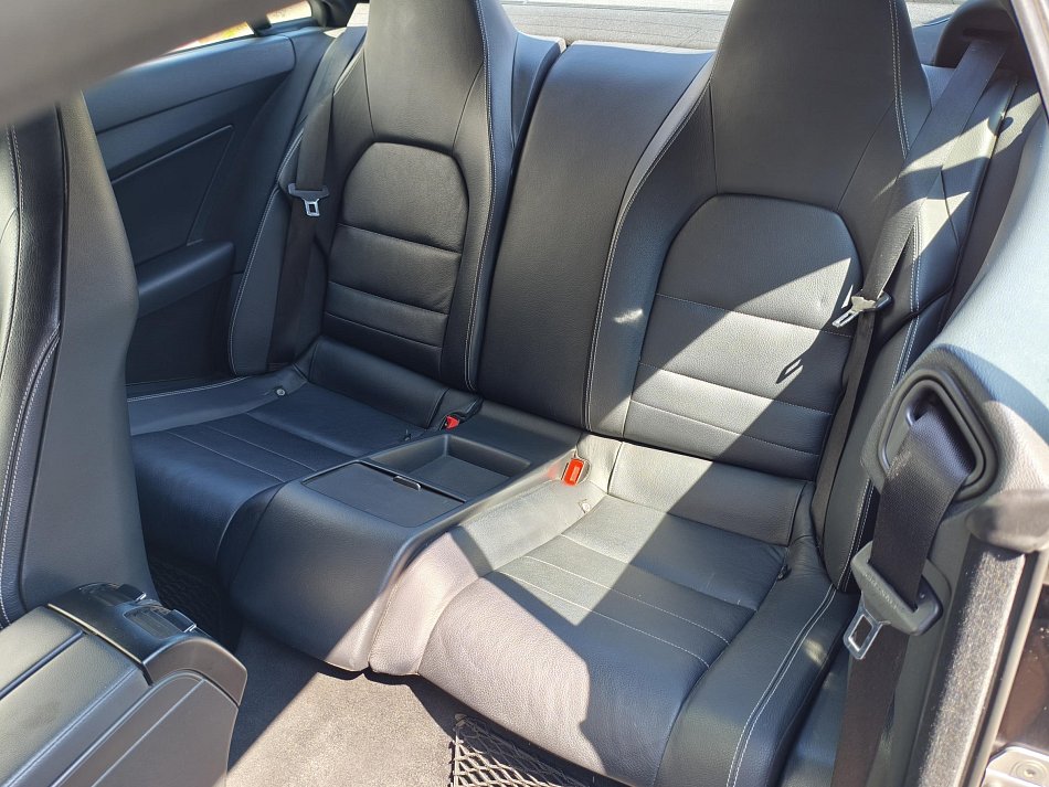 Mercedes-Benz Třída E 3.0 CDi  E350