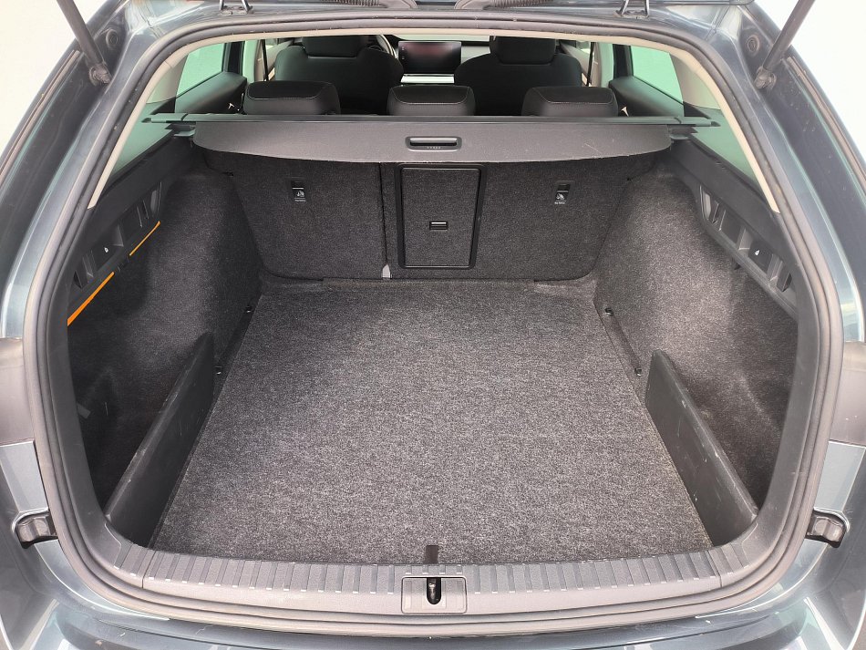 Škoda Octavia IV 2.0TDi Ambition