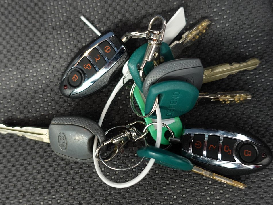 Kia Rio 1.4i 