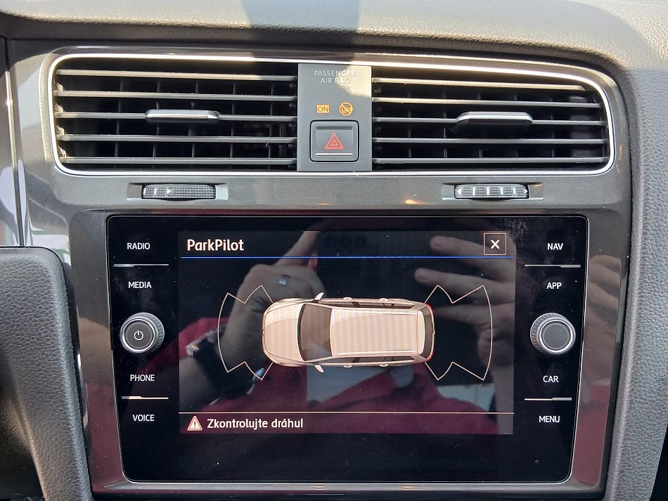 Volkswagen Golf 1.6TDi 