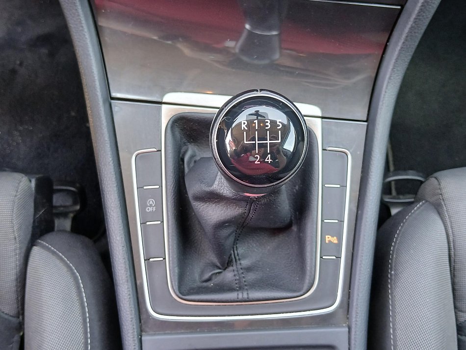 Volkswagen Golf 1.6TDi 