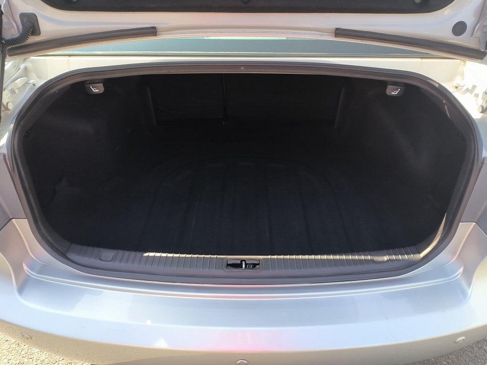 Kia Magentis 2.0i 
