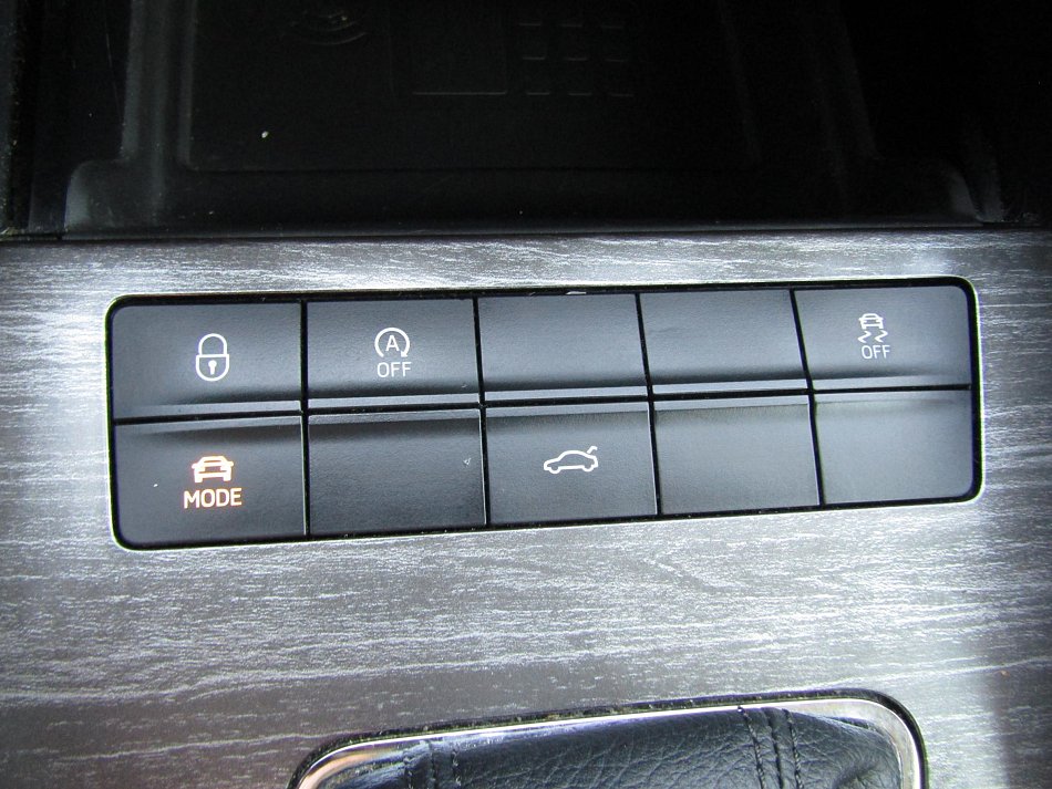 Škoda Octavia III 2.0 TDi  4x4