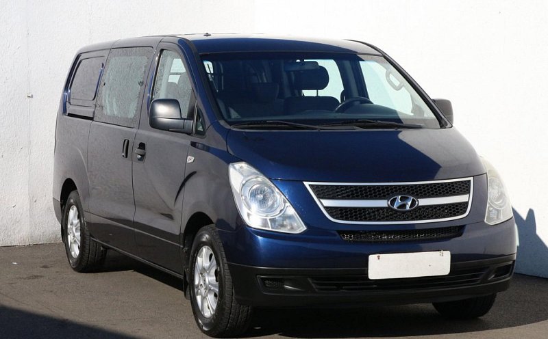 Hyundai H 1 2.5CRDi  8míst