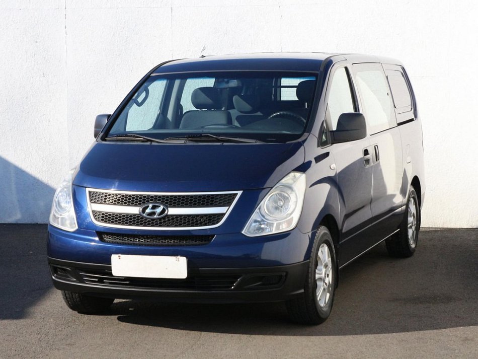 Hyundai H 1 2.5CRDi  8míst