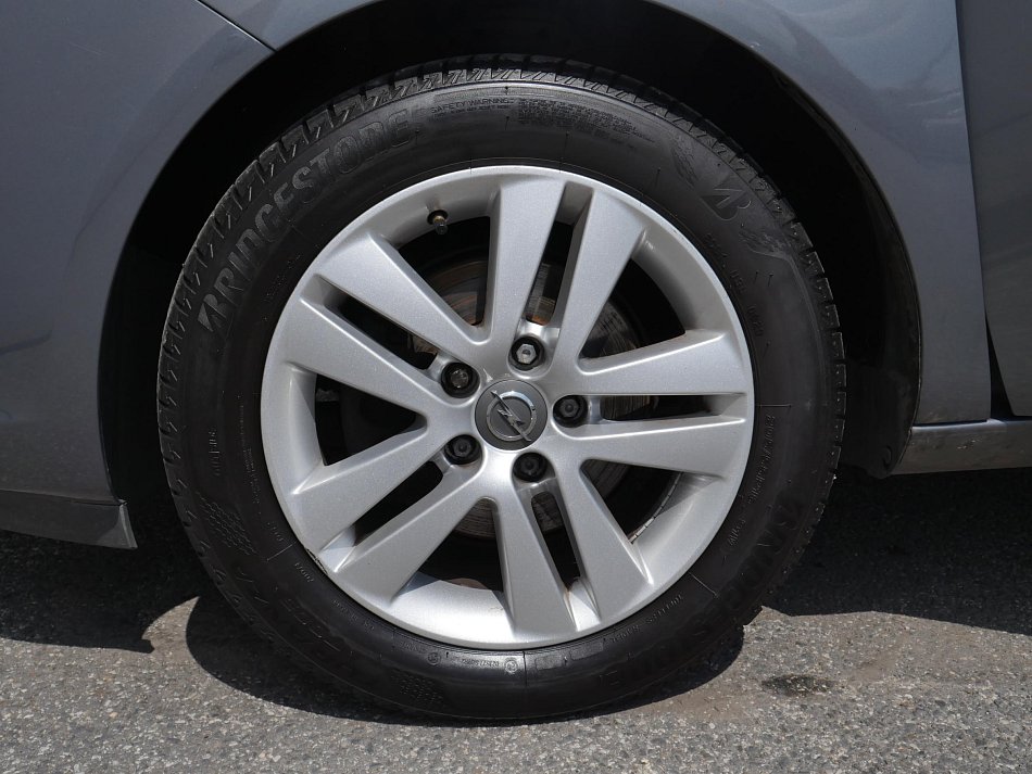 Opel Meriva 1.4 T 