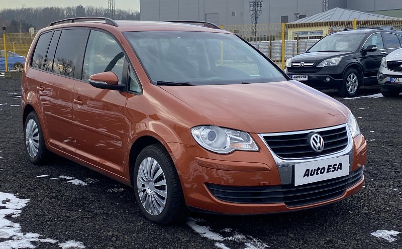 Volkswagen Touran 2.0TDi 