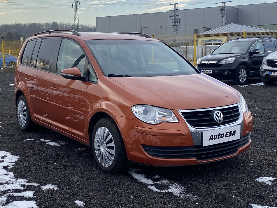 Volkswagen Touran 2.0TDi 