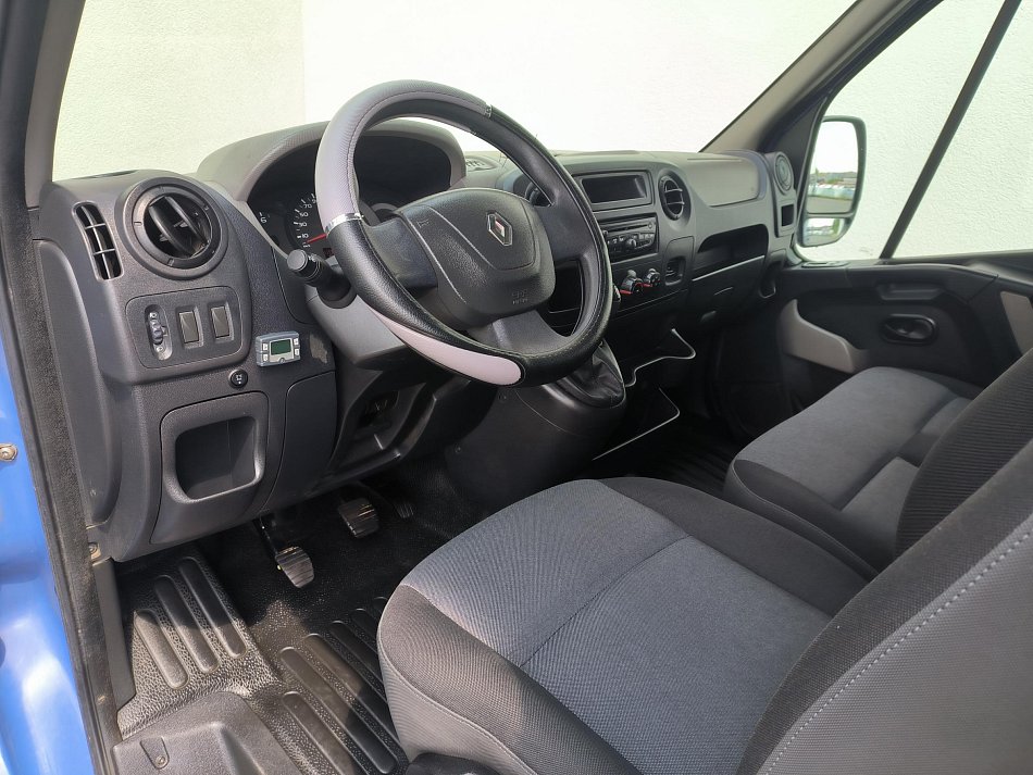 Renault Master 2.3dCi  L3H3 dílna