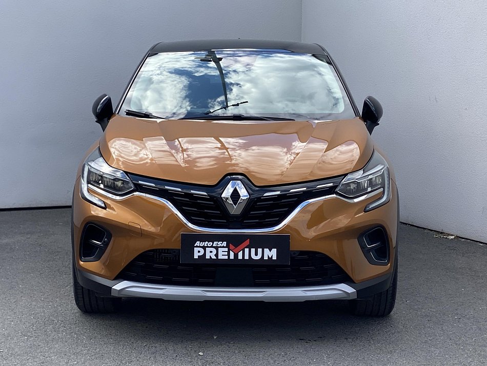 Renault Captur 1.3i Intense
