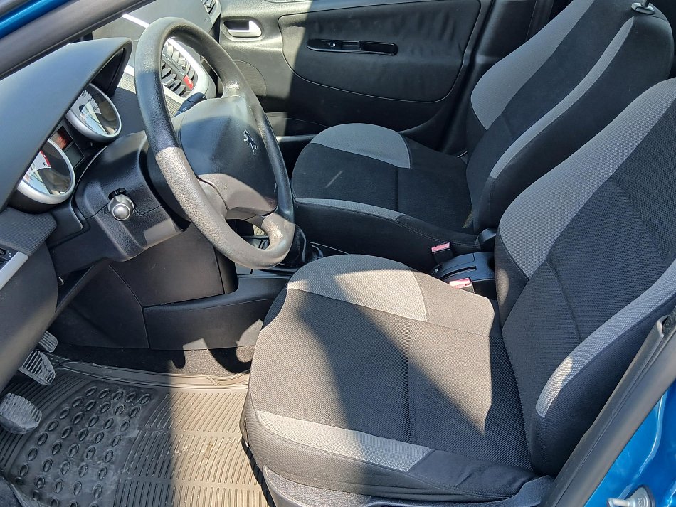 Peugeot 207 1.6 HDi 