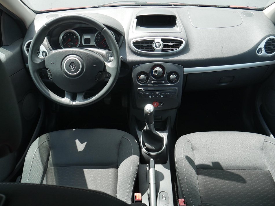 Renault Clio 1.2 16V 