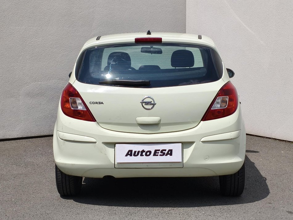 Opel Corsa 1.4i 