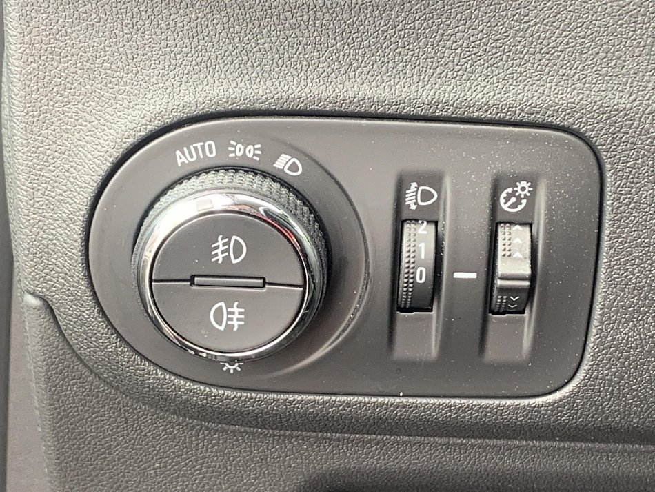 Opel Crossland X 1.2 T Innovation