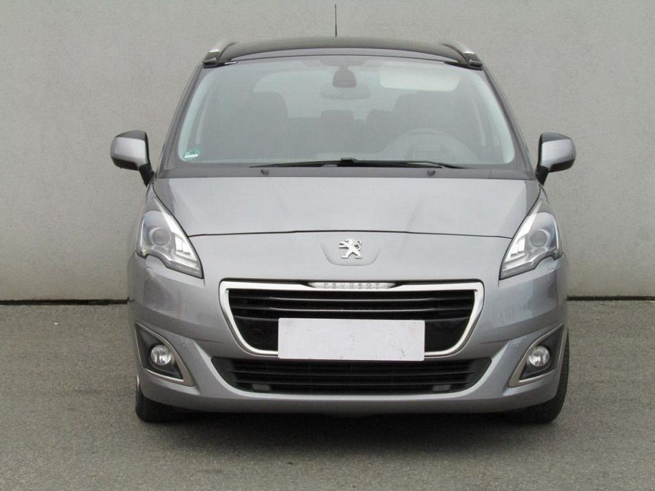 Peugeot 5008 1.6 HDi Allure 7míst
