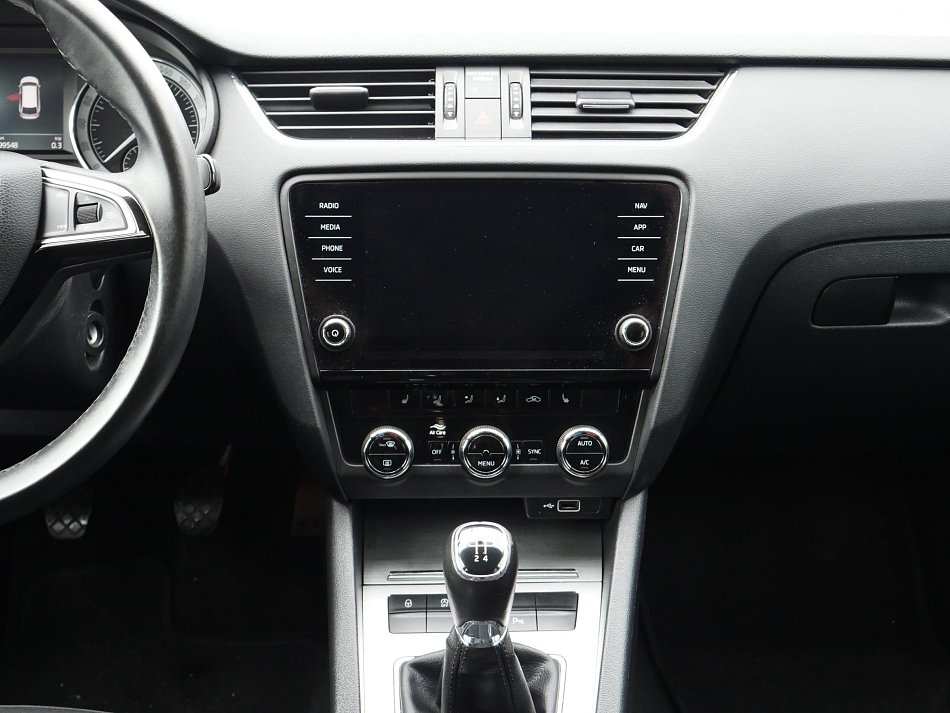 Škoda Octavia III 1.6 TDi Ambition