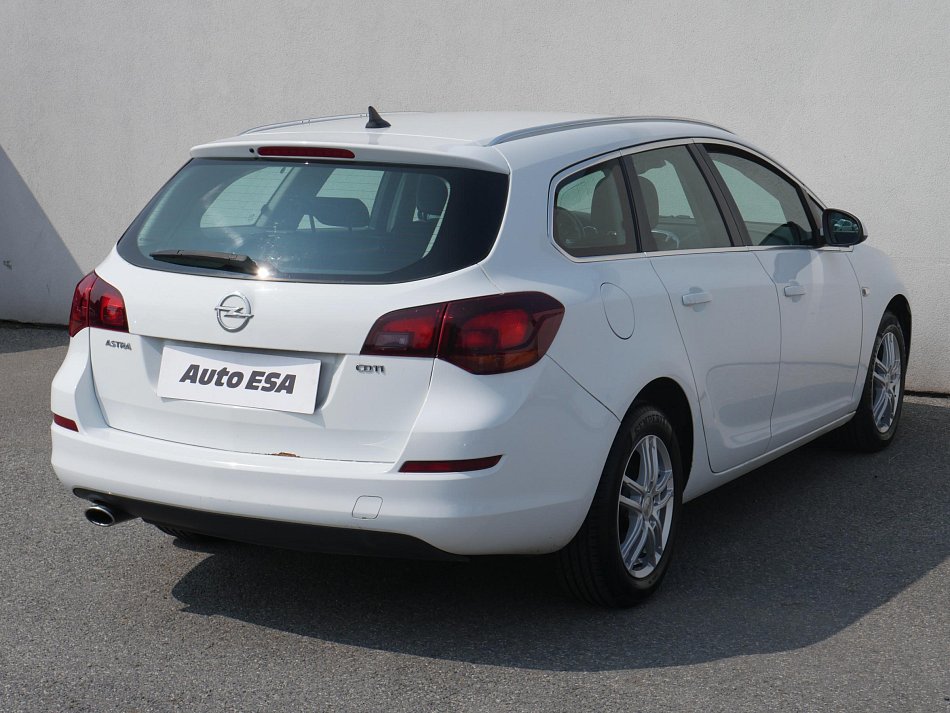 Opel Astra 2.0 CDTi Sport