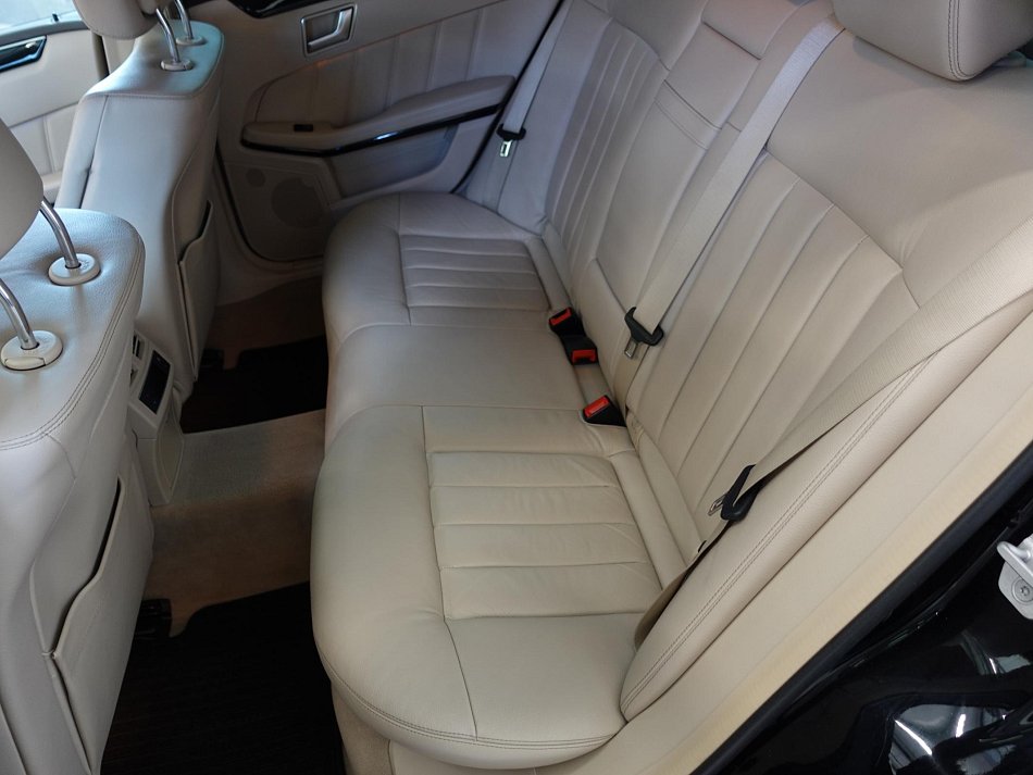 Mercedes-Benz Třída E 3.0CDi  E350 BLUETEC
