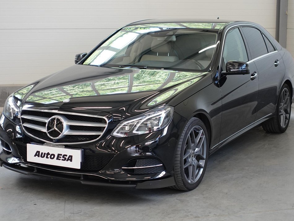 Mercedes-Benz Třída E 3.0CDi  E350 BLUETEC