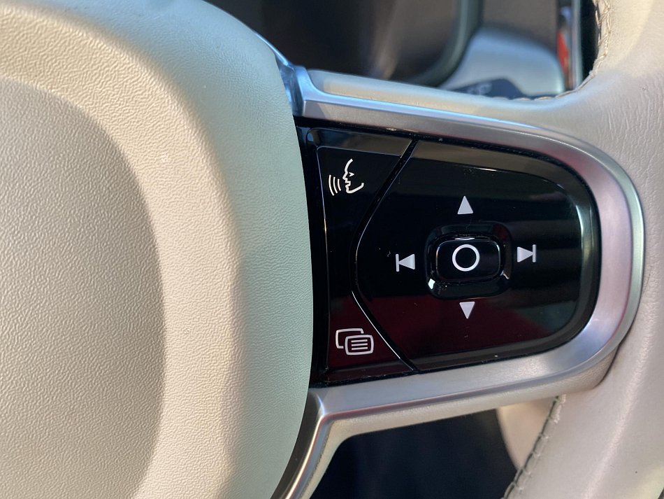 Volvo V90 2.0 i 